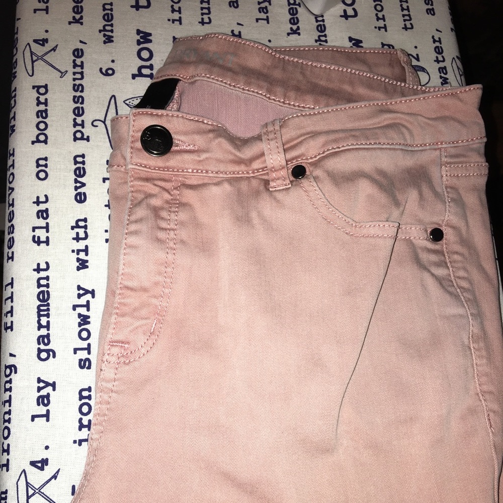 Meet your Posher, Anjanette